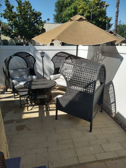 Enjoy the outside backyard private area 