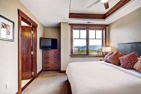 Condo, 1 Bedroom | 1 bedroom, hypo-allergenic bedding, in-room safe, individually decorated