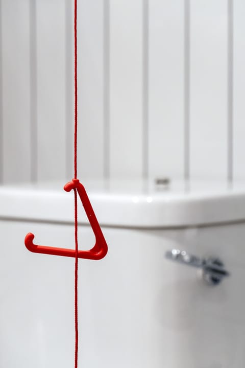 Standard Double Room, Accessible | Bathroom | Shower, designer toiletries, hair dryer, towels