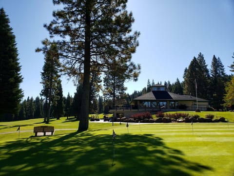 Lake Almanor West Club House and Dining