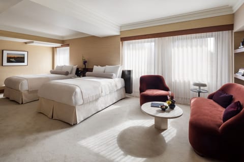 Deluxe Suite, 2 Double Beds (Junior) | Hypo-allergenic bedding, minibar, in-room safe, desk