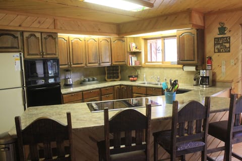 Fully equipped kitchen