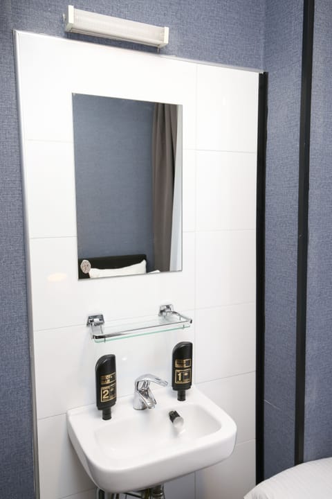 In-room safe, iron/ironing board, free WiFi, wheelchair access