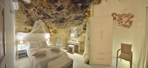 House | 1 bedroom, soundproofing, iron/ironing board, free cribs/infant beds