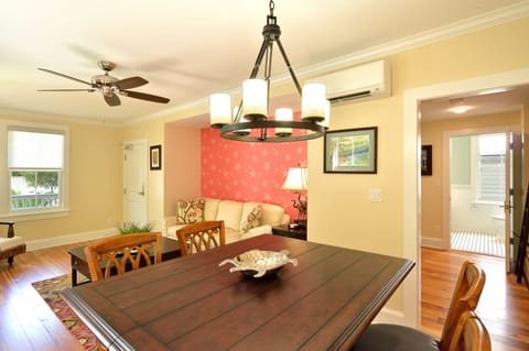 Dining for four amongst the tree tops - Second Level