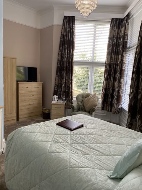 Classic Double Room, Ensuite, Garden View (Classic Double Room 19)