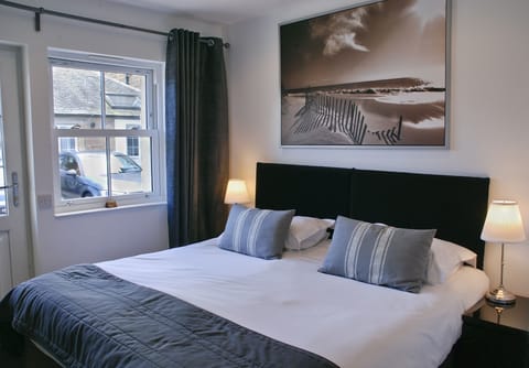 Deluxe Double or Twin Room | Soundproofing, free WiFi, bed sheets