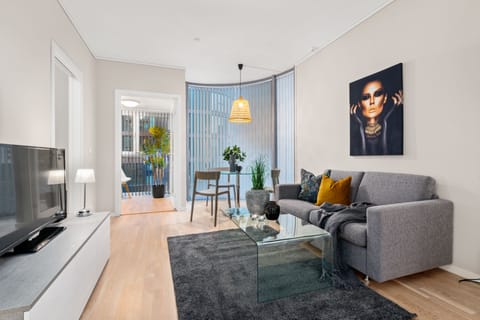Superior Apartment | Living area | Smart TV, Netflix
