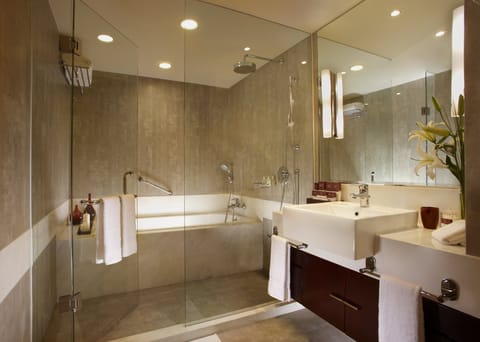 Executive Room, 2 Bedrooms | Bathroom | Shower, rainfall showerhead, free toiletries, hair dryer