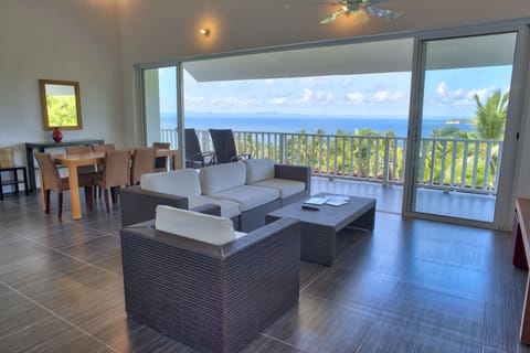 Comfort Apartment, 3 Bedrooms, Balcony, Ocean View | Living area | 32-inch flat-screen TV with cable channels, TV, table tennis