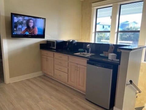 2nd floor mini kitchen