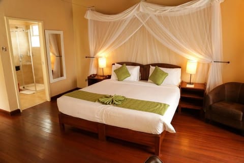 Deluxe Double Room, Garden View (Captain Wing) | In-room safe, desk, laptop workspace, blackout drapes