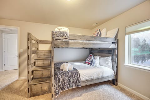 Bedroom 3 | Lower Level | Full Bunk Bed