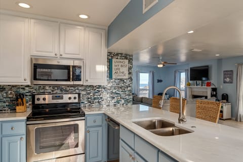 Modern Touches Dauphin Island Beach Rental