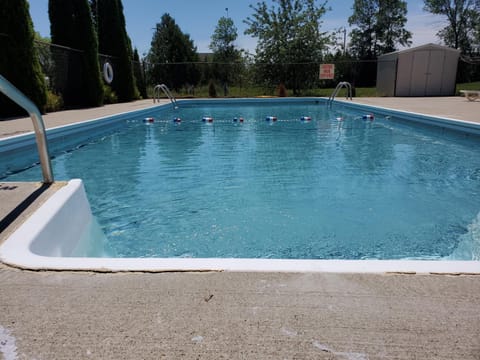 Seasonal outdoor pool