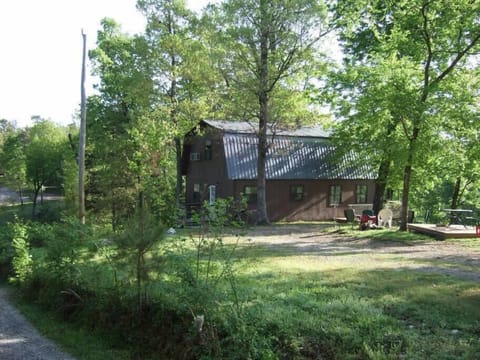 Adc4cafe fcd9 4db6 aaed 12e3f8d72a5a