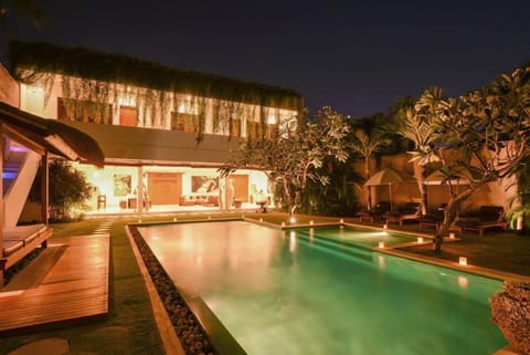 Stylish&Elegant 8Bed Lux Villa,Seminyak;