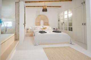 Deluxe Double Room | Premium bedding, free minibar, iron/ironing board, free WiFi