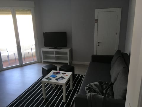 Family Suite | Desk, blackout drapes, iron/ironing board, free WiFi