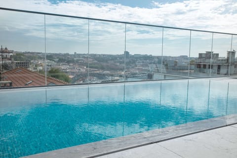 Seasonal outdoor pool, sun loungers