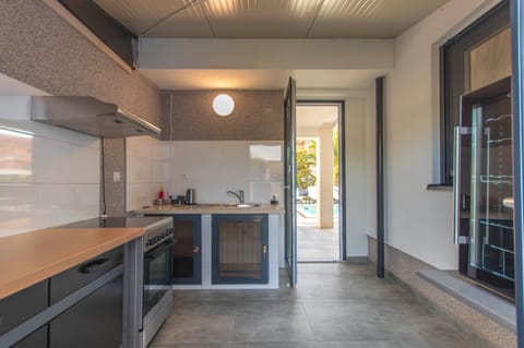 Summer kitchen