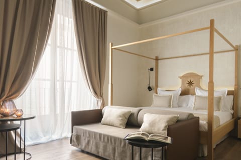 Palma Suite (Spa Access) | Egyptian cotton sheets, premium bedding, memory foam beds, minibar