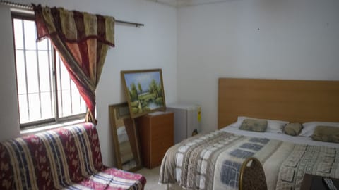 Executive Room | 1 bedroom, blackout drapes, free WiFi, bed sheets