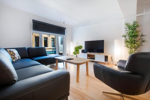 Loft, 1 Bedroom, King Bed (SR201) | Living area | Smart TV, Netflix, DVD player, iPod dock