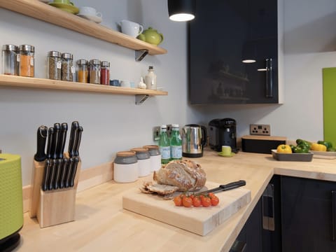 Well equipped kitchen | Granary - Gatehouses of Fleet, Gatehouse of Fleet