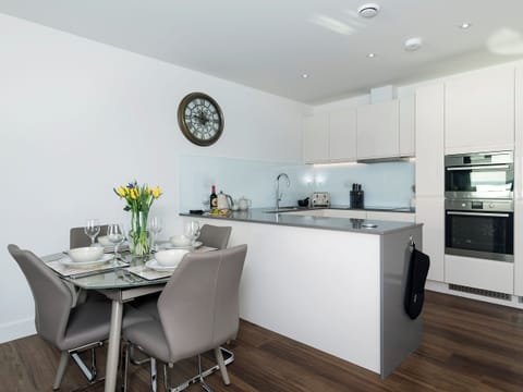 Inviting dining area | Bay View Abbey Sands, Torquay