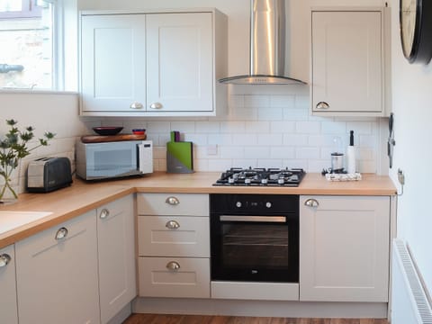 Well equipped lovely kitchen | Sea Thistle Cottage, Nairn