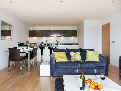Open plan living space | Fistral View - Cribbar, Newquay