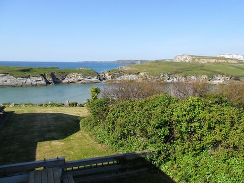 Wonderful Cornish coastal views | 9 Glendorgal - Glendorgal, Newquay