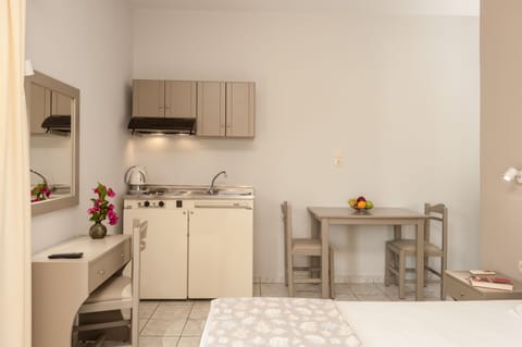 Family Apartment, 2 Bedrooms, Balcony (For 4) | Private kitchen | Fridge, coffee/tea maker, electric kettle, cookware/dishes/utensils