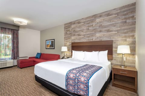 ADA Mobility Accessible Room, 1 King Bed, Non Smoking | Premium bedding, down comforters, pillowtop beds, desk