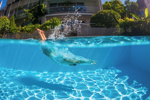 Indoor pool, seasonal outdoor pool, sun loungers