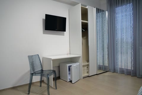 Double Room, Balcony (Aragosta Rossa) | Room amenity