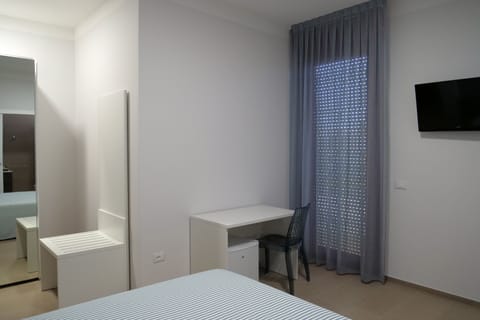 Double Room, Balcony (Granchio Verde) | Room amenity