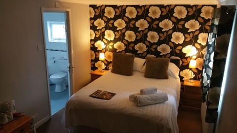 Standard Double Room | Desk, soundproofing, free cribs/infant beds, free WiFi