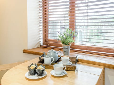 Open plan living space | The Stables - Court Farm Holiday Barns, Bream, near Lydney