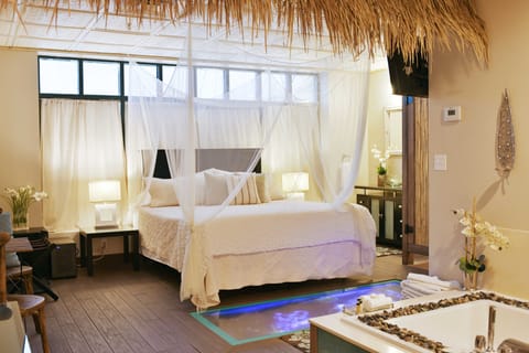 Tahiti | Individually decorated, soundproofing, free WiFi, bed sheets