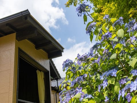 Japanese Style Room with Private Hot Spring | Garden view