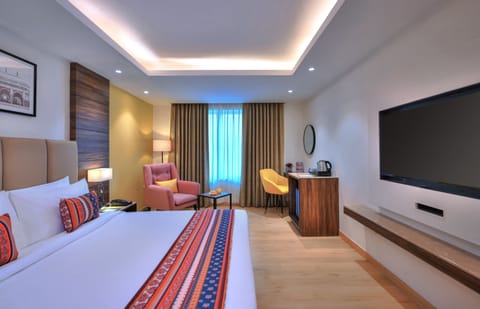 Deluxe Double Room | In-room safe, soundproofing, free WiFi, bed sheets