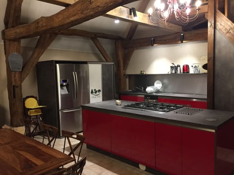 Coffee/tea maker, electric kettle