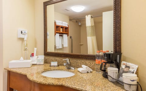 Room, 2 Queen Beds | Bathroom | Combined shower/tub, rainfall showerhead, hair dryer, towels