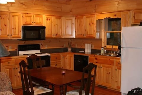 330ca93a-d80c-47be-b046-fd13c9d481a6