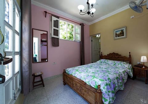 Deluxe Double Room, 1 Queen Bed, Courtyard View | In-room safe, blackout drapes, iron/ironing board, bed sheets