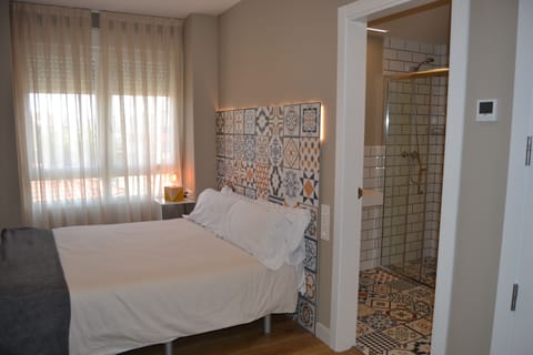 Triple Room | 1 bedroom, in-room safe, free WiFi, bed sheets