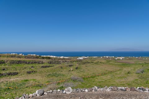 Deluxe Suite One Bedroom Sea View with Plunge Pool | Water view