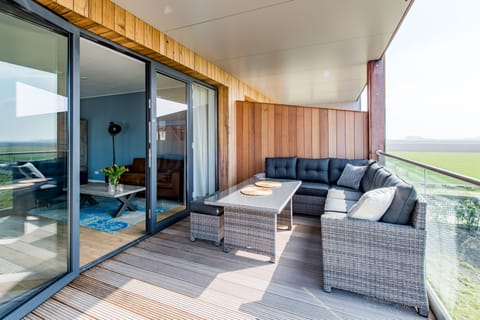 Apartment (Uithaven 10C) | Terrace/patio
